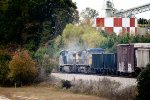 CSX 7700 leads 7895 northbound